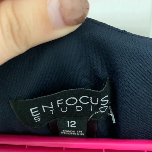 Dress - Picture 2 of 3